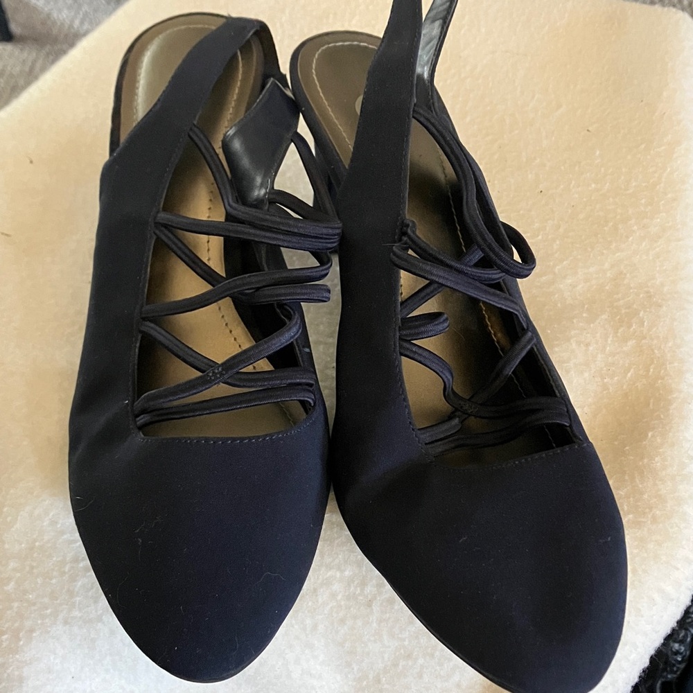 Chic Black Women's Slingback Heels